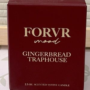 2.5 ounce FORVR MOOD soy wax candle. Gingerbread Traphouse from Sephora N.I.B.